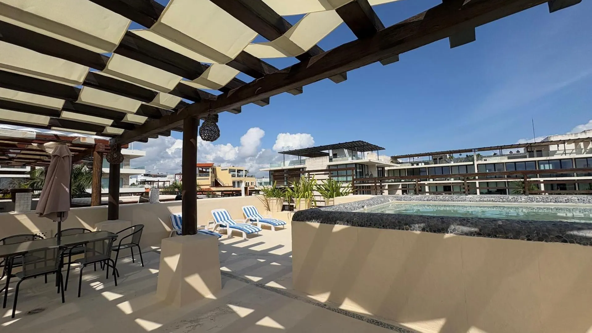 Awesome Apartment At Aldea Thai Beachfront Πλάγια Ντελ Κάρμεν Ξενοδοχείο με διαμερίσματα